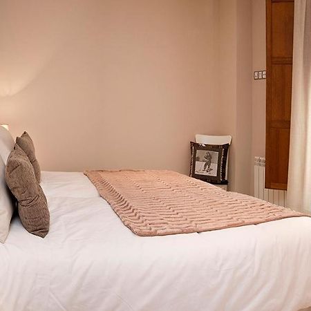 Tres Aguas Aparthotel Ezcaray Eksteriør bilde